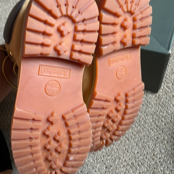 Timberlands boots - Picture 4 of 7